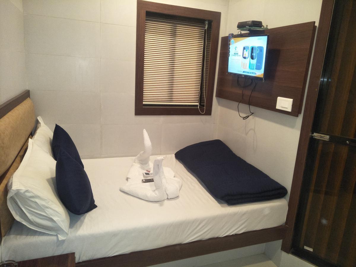 Hotel Avenue Residency Bombay Esterno foto